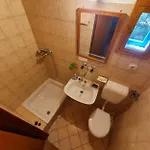 Ribarska Kuca Dario بيت للعطل *