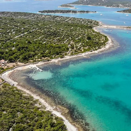 Ribarska Kuca Dario * Murter