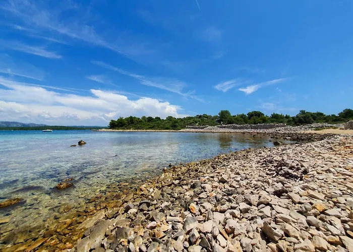 Ribarska Kuca Dario * Murter